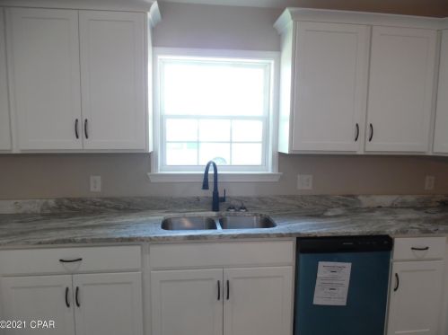 1106 Church St, Marianna FL  32448-7361 exterior