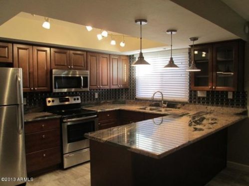 5918 86th St, Scottsdale AZ  85250-6323 exterior