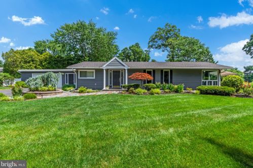 1014 Thomas Ave, Riverton NJ  08077-2321 exterior