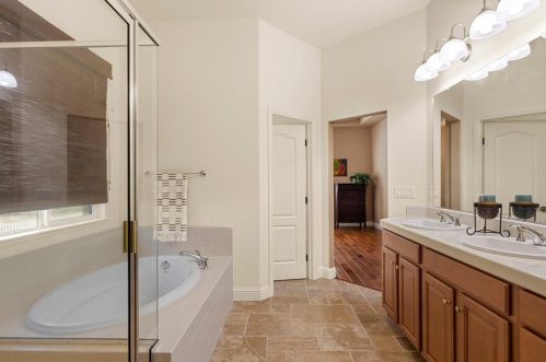 2011 Stockman Cir, Folsom CA  95630-6236 exterior