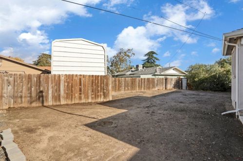 569 Springer Ln, Lodi CA  95242-9224 exterior