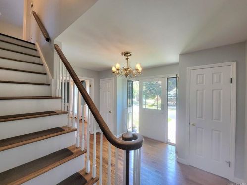 456 Ridge Rd, Camp Bell Hall, NY 10916-2604