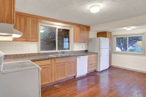 106 Market St, Dice, PA 17844-1331