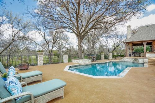 3505 Twin Lakes Way, Plano TX  75093-7556 exterior