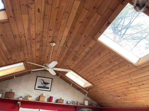 72 Mckinley Dr, Washington NH  03280-3463 exterior