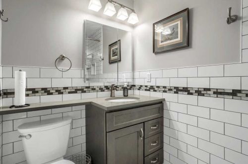 5 Carlson Ter, Fishkill NY  12524-3001 exterior