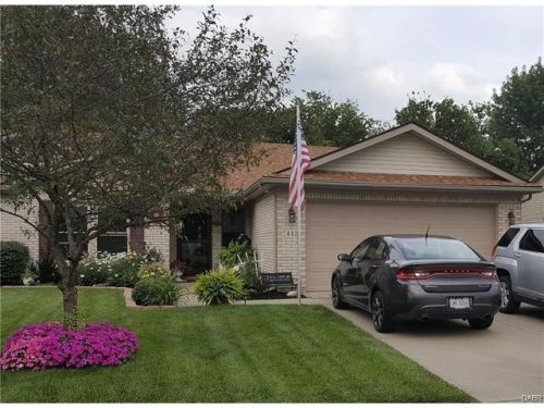 413 Whisper Ln, Xenia, OH 45385-4871