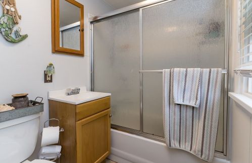 2141 Martha St, New Castle PA  16101-5626 exterior