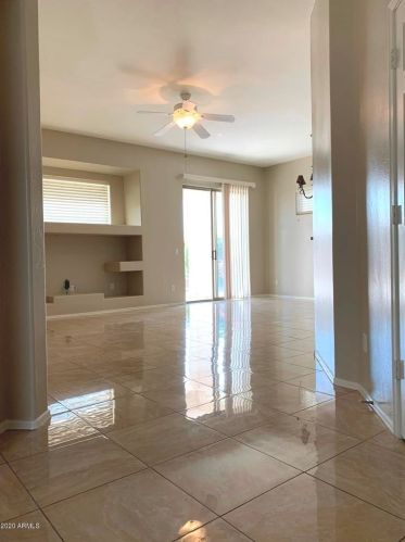 6373 Blackhawk Dr, Glendale AZ  85308-6671 exterior