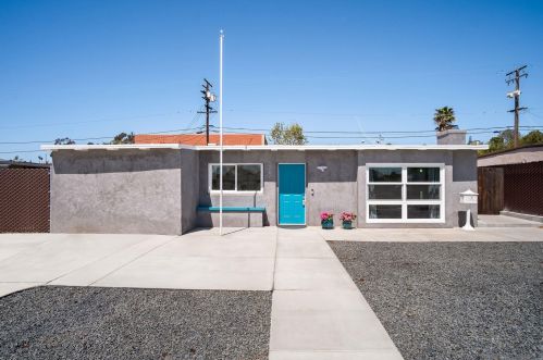 2282 Tampa Ave, El Cajon CA  92020-2832 exterior