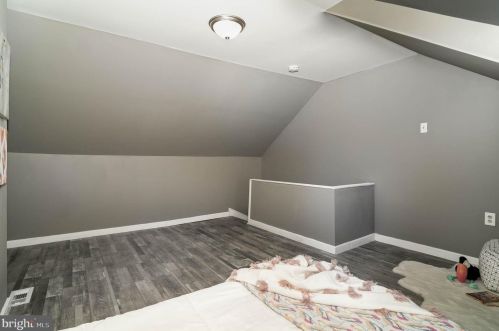 413 Muench St, Harrisburg PA  17102-1533 exterior