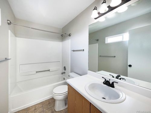 4990 Idalia St, Denver CO  80239-5636 exterior