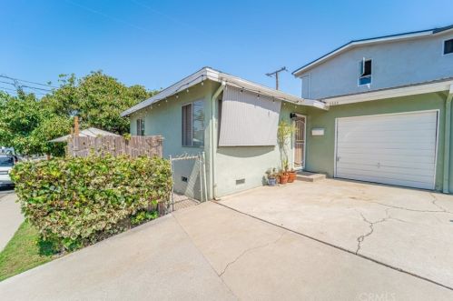 2701 Ruhland Ave, Redondo Beach, CA 90278-2609