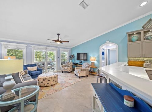 2097 Parrot St, Fort Pierce FL  34952-6758 exterior