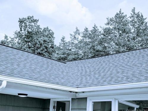 75 Norland Ave, Bridgeport CT  06606-2852 exterior