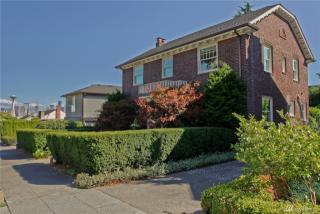 611 Kinnear Pl, Seattle, WA 98119-3619