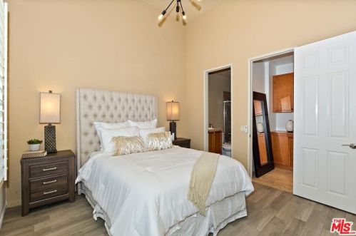 3 Via Santa Velera, Rancho Mirage CA  92270-5818 exterior