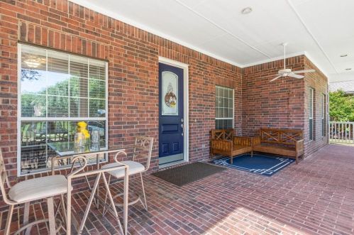 1700 Boxwood Ln, St Paul, TX 75098-8169