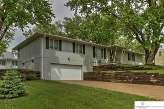 7070 Corby St, Omaha, NE 68104-3863