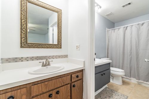 14677 Pine Glen Cir, Lutz FL  33559-3289 exterior