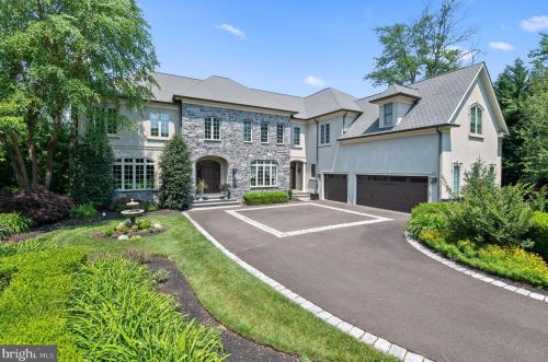 3370 Paper Mill Rd, Huntingdon Valley, PA 19006-3725