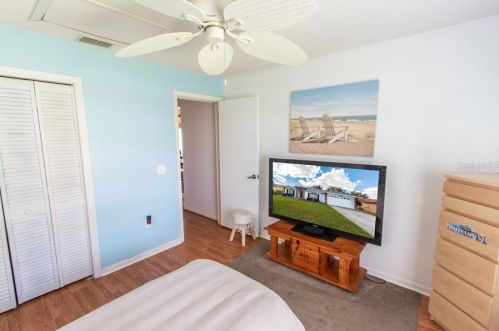 8023 Kaitlin Cir, Lakeland FL 33810-5147 exterior