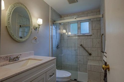 21 Carl Ln, Gibsonia PA  15044-7835 exterior