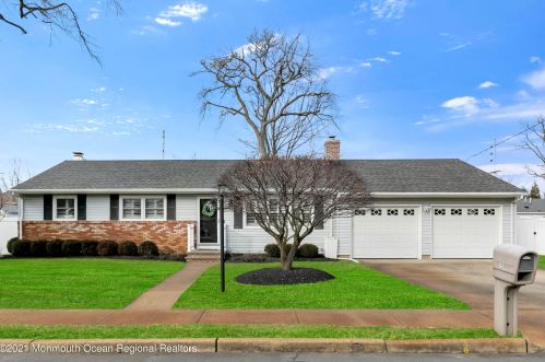 1508 Maple St, Belmar, NJ 07719-3820