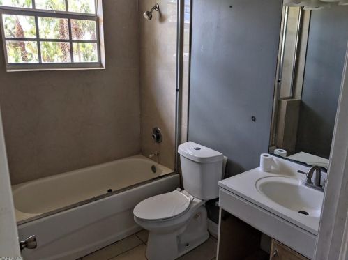 3160 22nd Ave, Naples FL  34117-8806 exterior