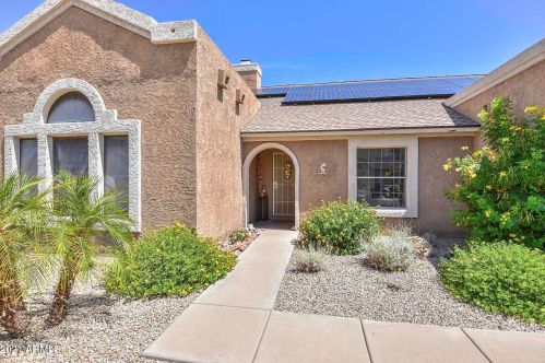 4208 Cielo Grande, Glendale AZ  85310-4093 exterior