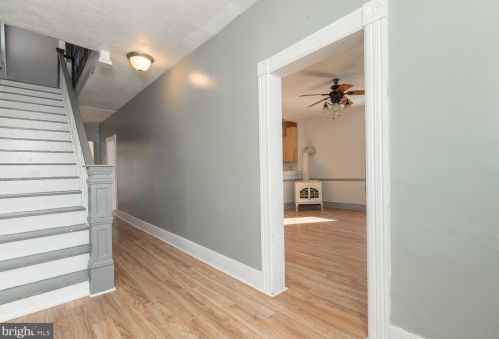 424 King St, Strasburg, VA 22657-2433