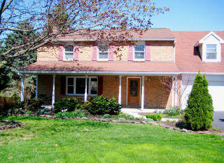 1065 Beaver Creek Rd, Hanover, PA 17331-9445