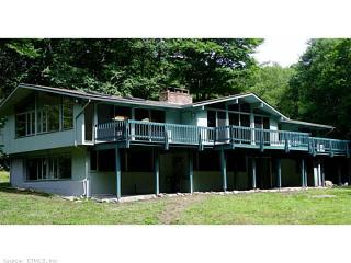 118 Kozey Rd, Eastford, CT 06242-9711