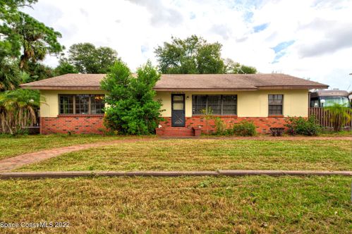 1221 Indian River Ave, Titusville, FL 32780-4218