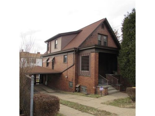649 Pine St, Ambridge, PA 15003-2199