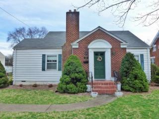 997 Sullivan St, Kingsport, TN 37660-3128