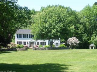 369 Pomfret Rd, Brooklyn, CT 06234-1523