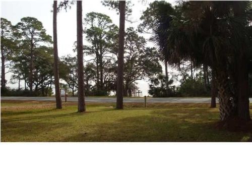 3079 Highway 98, Carrabelle FL  32322-8001 exterior