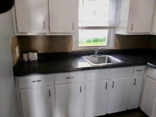 589 Spruce Ave, Hermitage PA  16146-4013 exterior