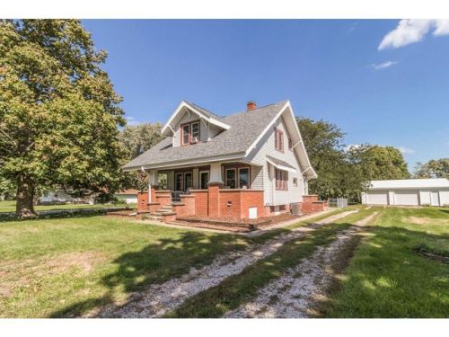 310 Sycamore Ave, Pitzer, IA 50072-1056