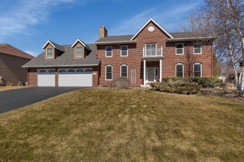 1211 Mill Creek Cir, Saint Cloud, MN 56303-9535