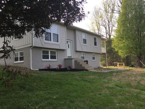 145 Pine Mountain Estates Blvd, Straight Creek KY  40977-7510 exterior