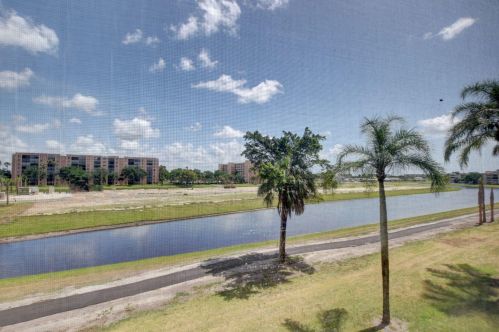 14475 Strathmore Ln, Delray Beach FL  33446-3042 exterior