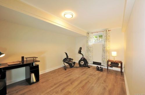 128 Underhill Rd, Crotonville NY  10562-4409 exterior