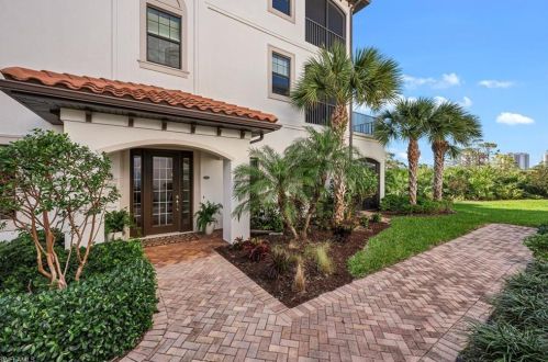 4510 Colony Villas Dr, Bonita Springs, FL 34134