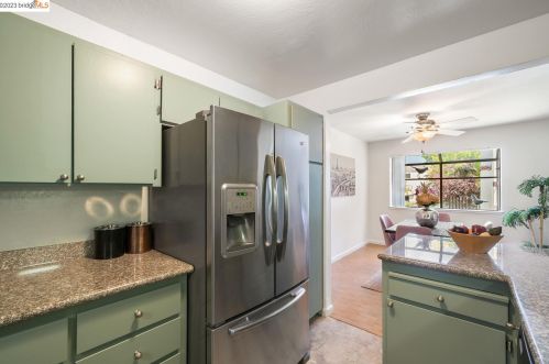 1727 Dalessi Dr, Pinole, CA 94564-2226