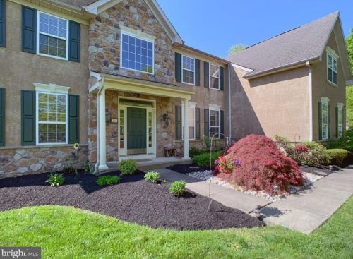 135 Barbara Dr, Yardley, PA 19067-2803