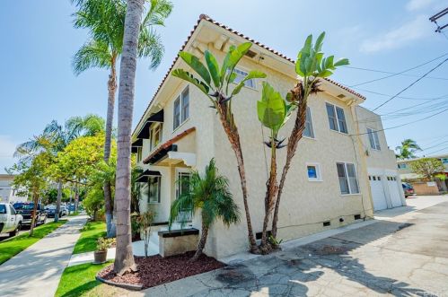 229 Euclid Ave, Long Beach CA  90815-2518 exterior