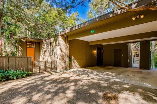 11150 Fernald Ave, Dallas, TX 75218-1371