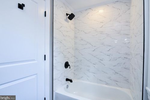 380 Ivy Mills Rd, Glen Mills PA  19342-1424 exterior